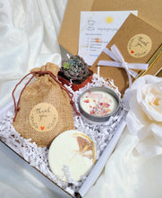 Load image into Gallery viewer, Thank You Giftbox: Gift for Mom, Bridal Party Gift, Self-Care Gift Set, Bridesmaid Proposal Box, Graduation Gift, Party Favor
